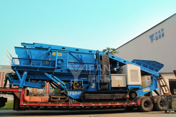 Hydraulic drive crawler crushing screening station loading shipments site